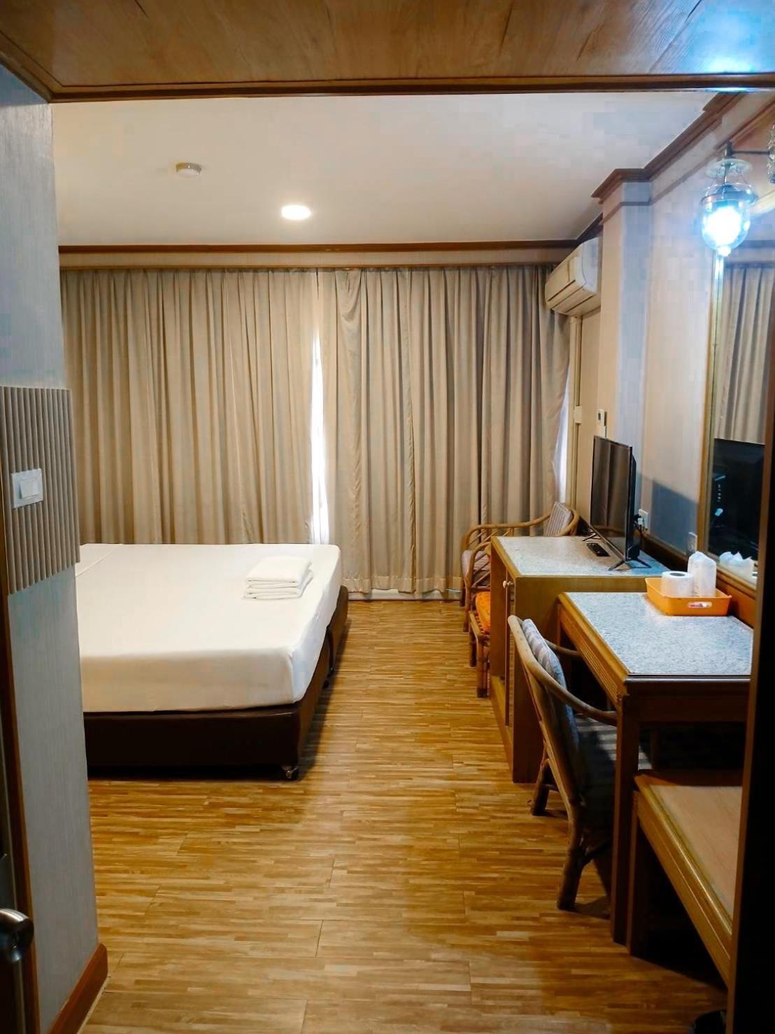 Hotel Pattaya Beach Экстерьер фото